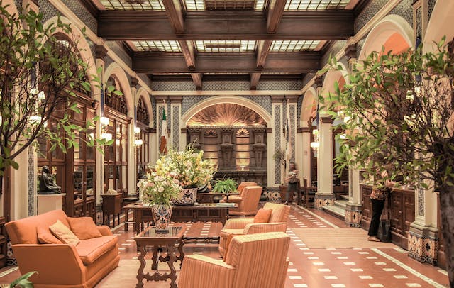 third hotel service
